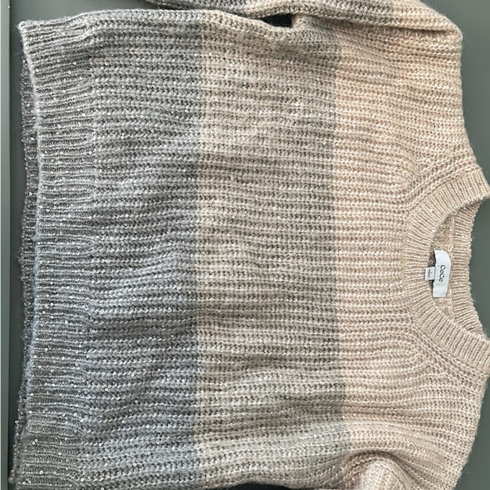Cozy Colorblock Sweater - Gray and Cream